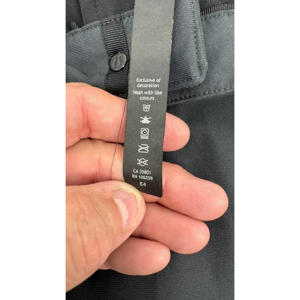Lululemon Commission Pants Mens 34 Charcoal Gray 5-Pocket Technical Commuter